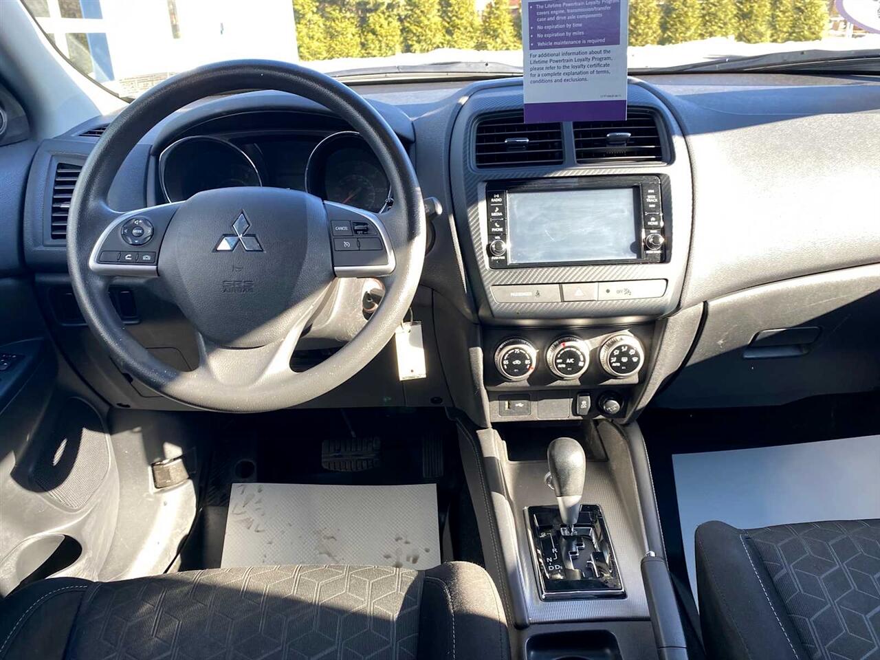 Mitsubishi Outlander Sport 2.0 ES AWD 2021