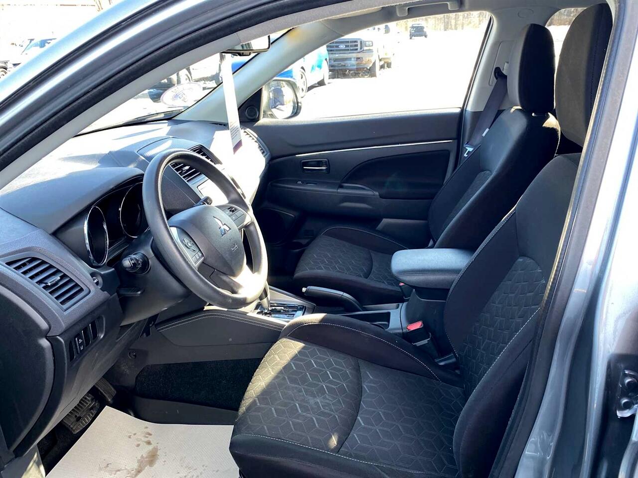 Mitsubishi Outlander Sport 2.0 ES AWD 2021