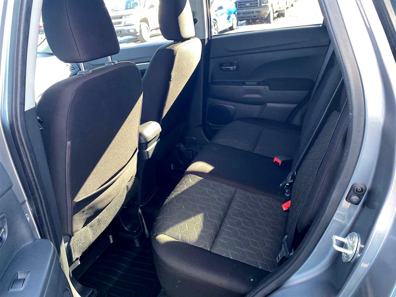 Mitsubishi Outlander Sport 2.0 ES AWD 2021