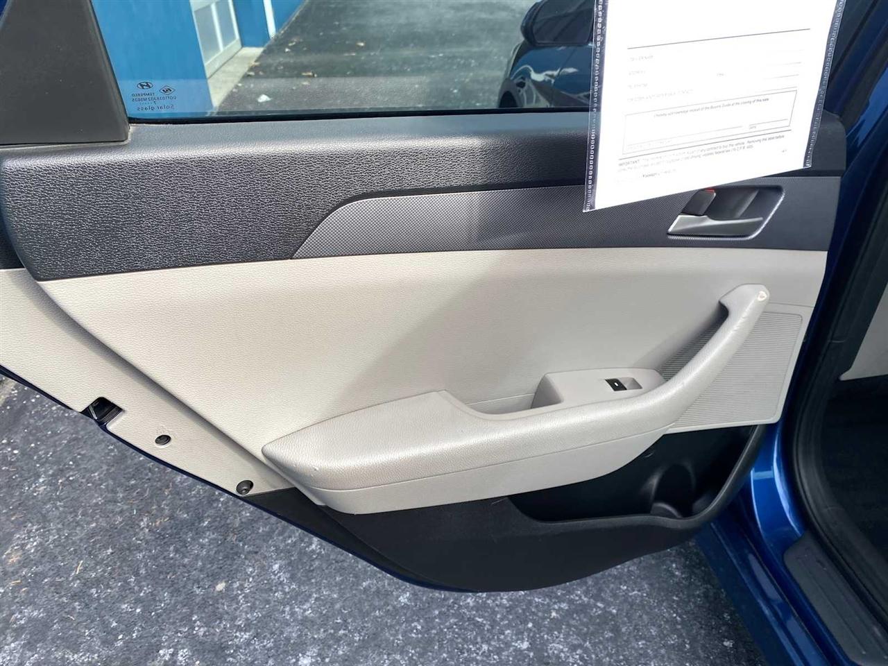 Hyundai Sonata SE 2018