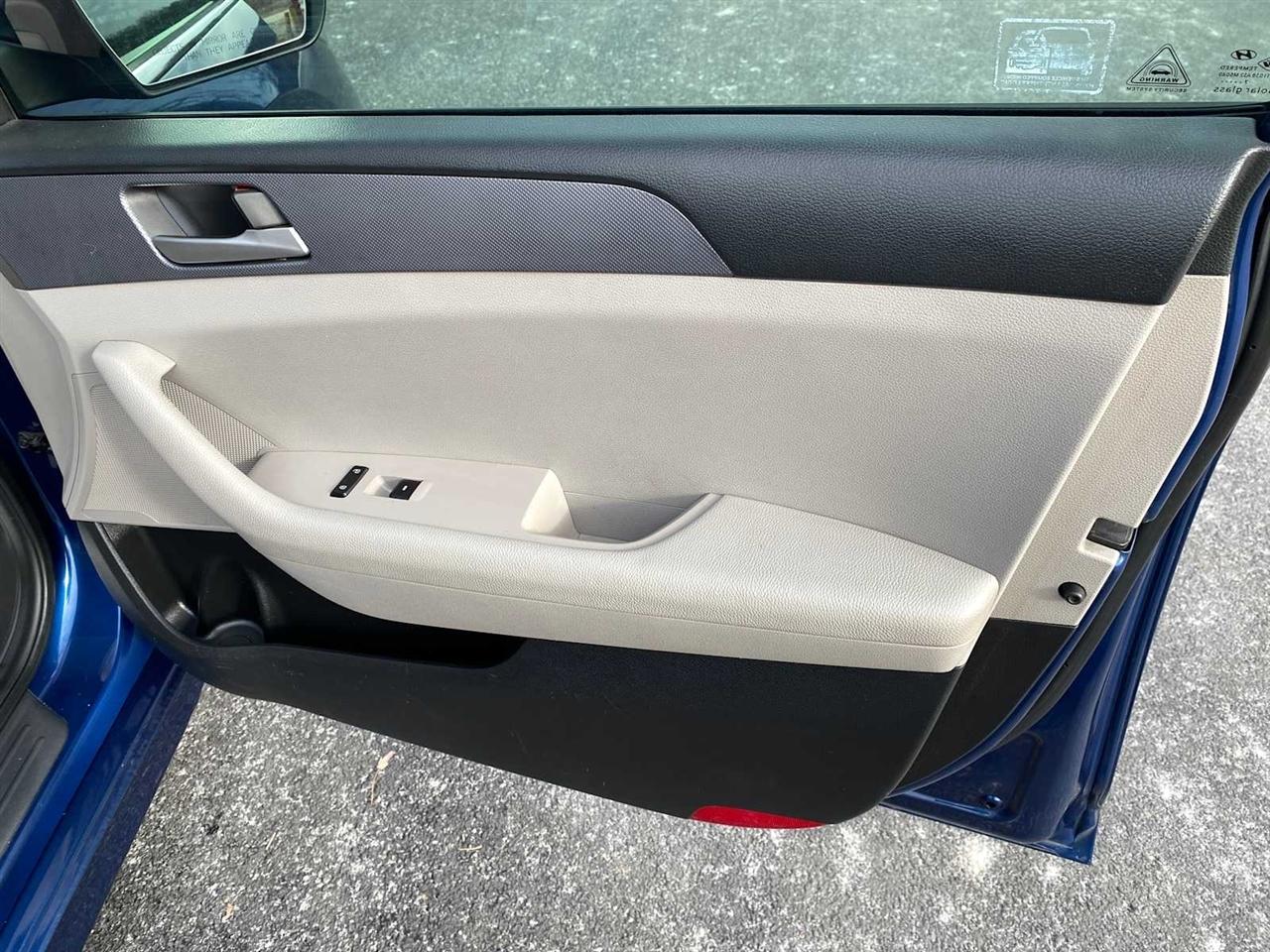 Hyundai Sonata SE 2018