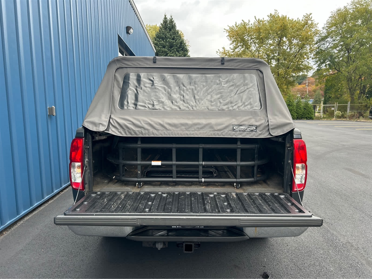 Nissan Frontier 4WD King Cab Auto SV 2011 Nissan Frontier 4WD King Cab Auto SV 2011