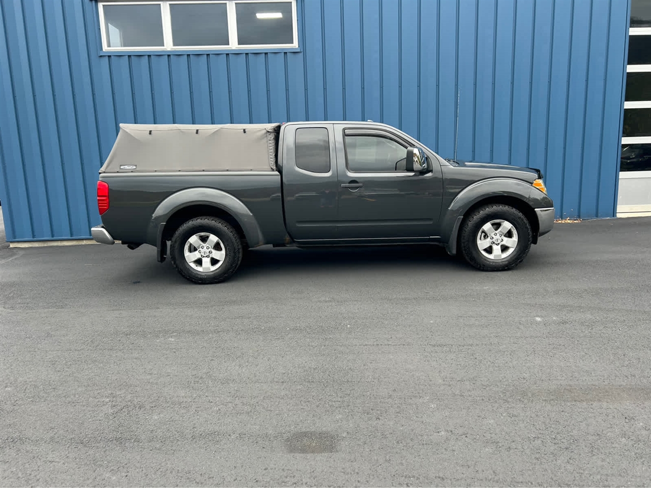 Nissan Frontier 4WD King Cab Auto SV 2011 Nissan Frontier 4WD King Cab Auto SV 2011