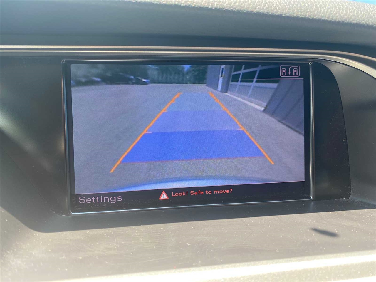 Audi A4 Avant 2.0T quattro Tiptronic 2012