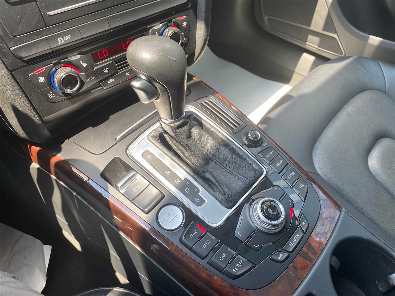 Audi A4 Avant 2.0T quattro Tiptronic 2012