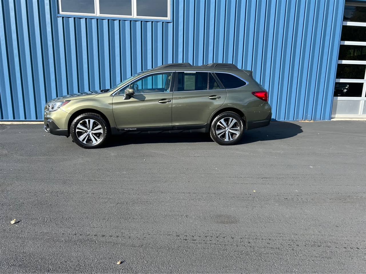 Subaru Outback 2.5i Limited 2018 Subaru Outback 2.5i Limited 2018