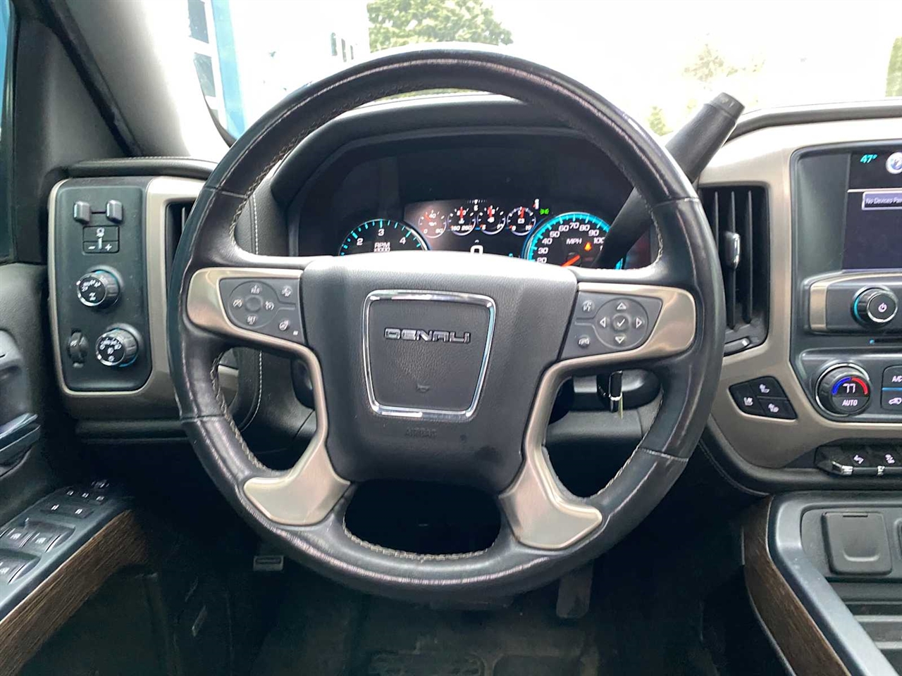GMC Sierra 1500 Denali Crew Cab 4WD 2017