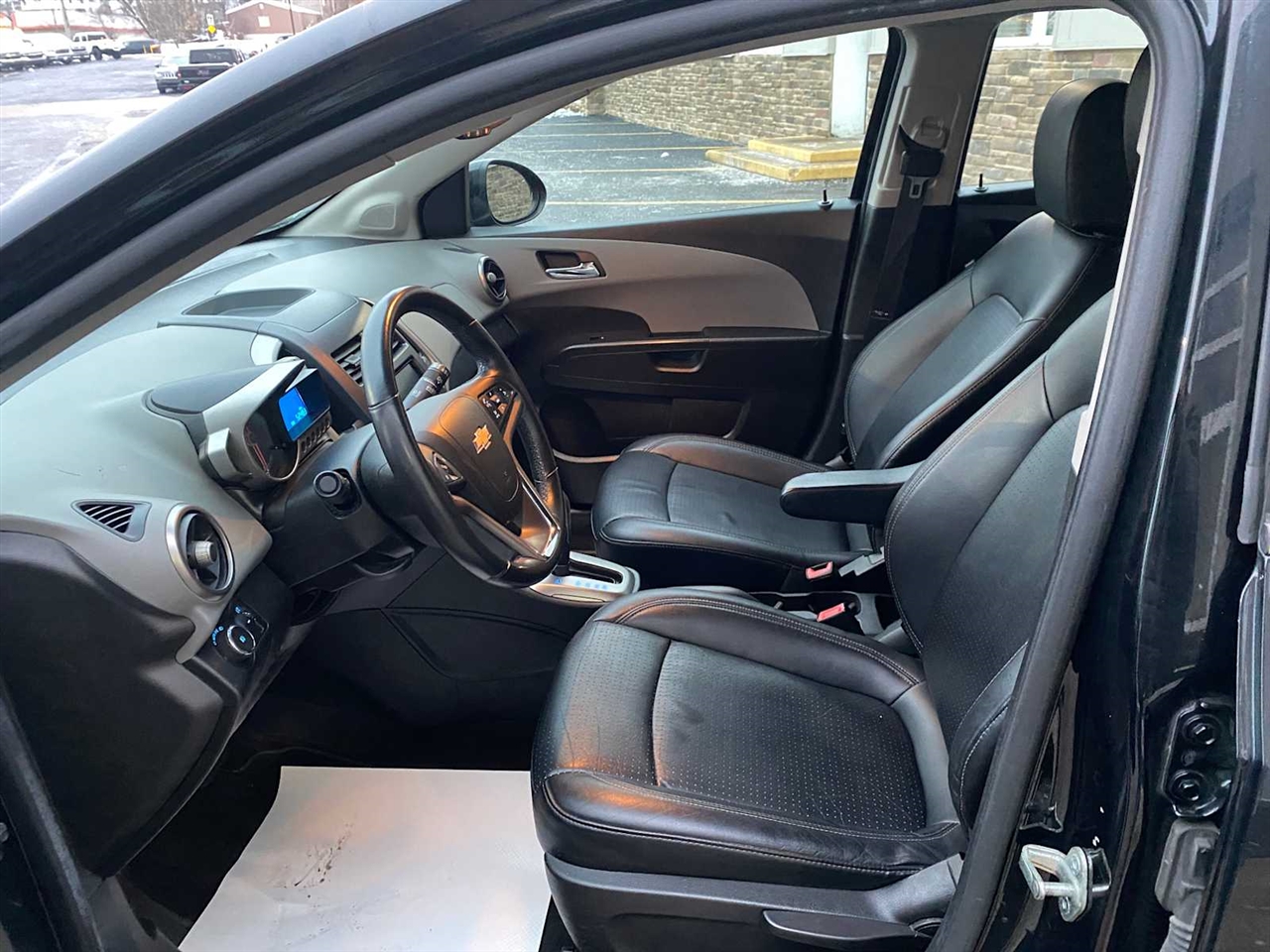 Chevrolet Sonic LTZ Auto 5-Door 2013