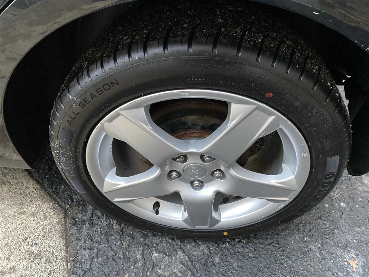 Chevrolet Sonic LTZ Auto 5-Door 2013