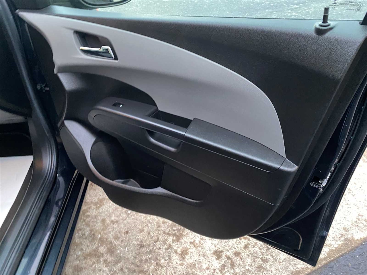 Chevrolet Sonic LTZ Auto 5-Door 2013