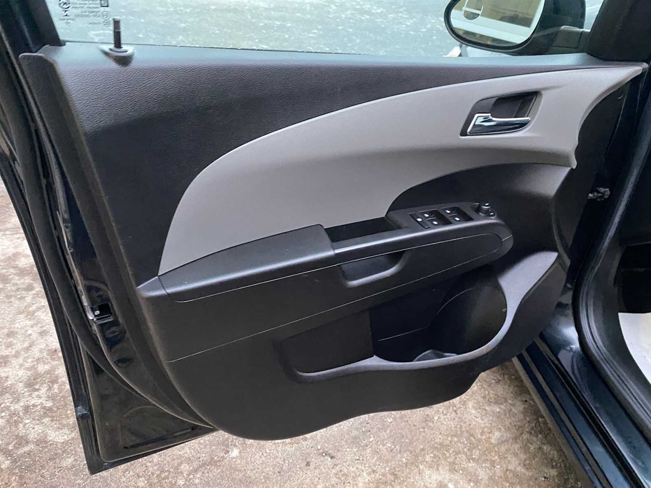 Chevrolet Sonic LTZ Auto 5-Door 2013