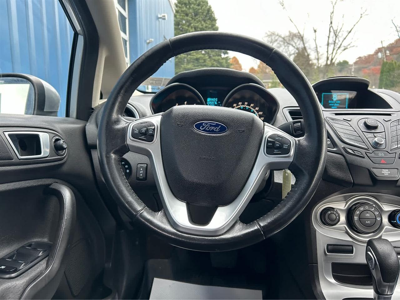 Ford Fiesta SE Hatchback 2014