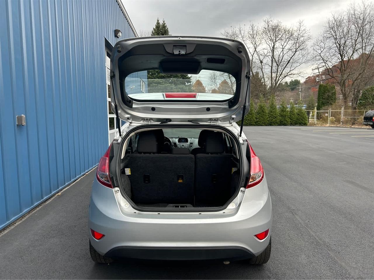 Ford Fiesta SE Hatchback 2014