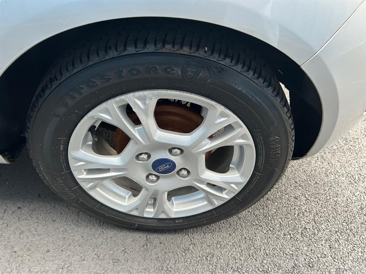 Ford Fiesta SE Hatchback 2014