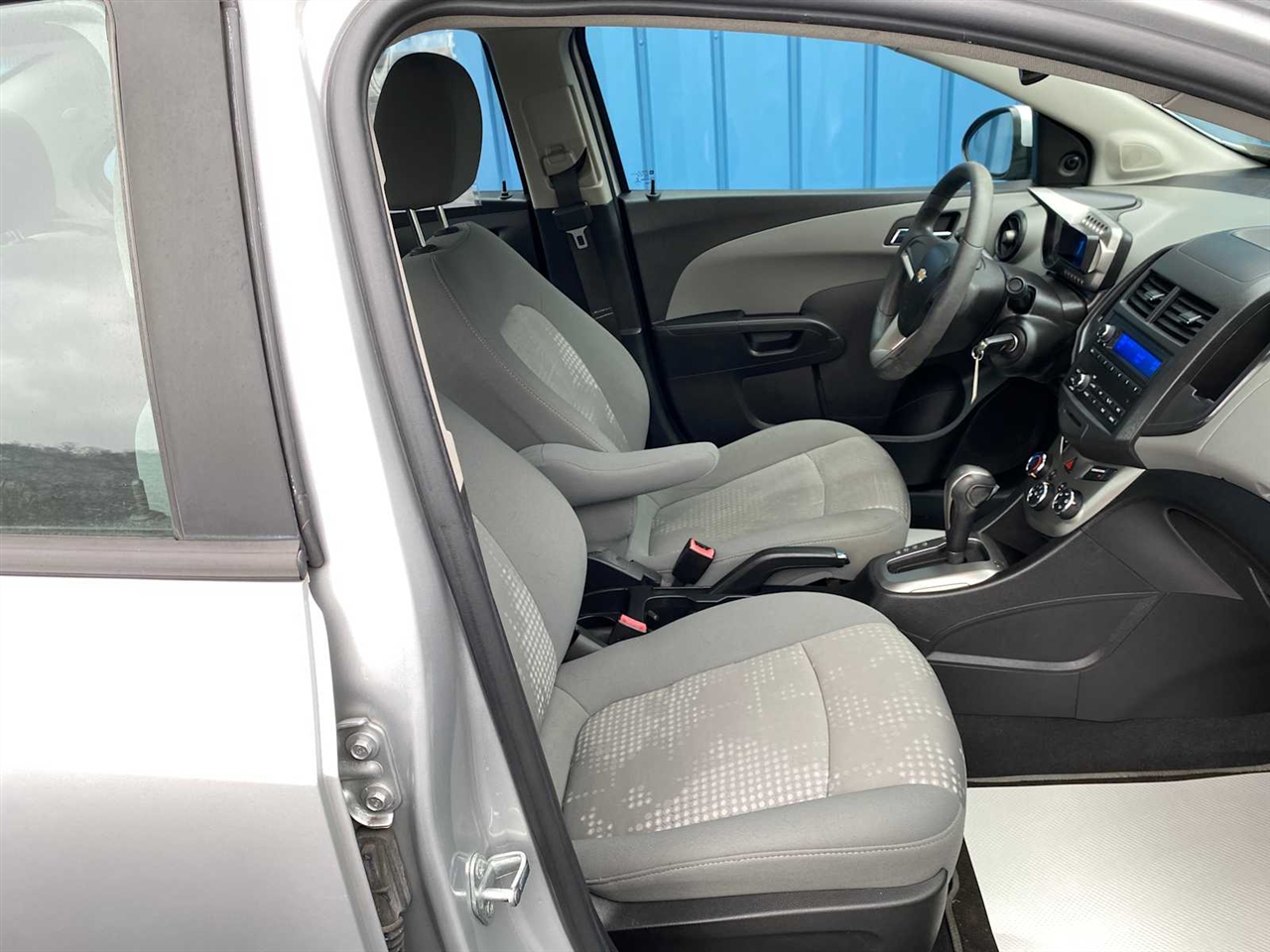 Chevrolet Sonic LS Auto Sedan 2013