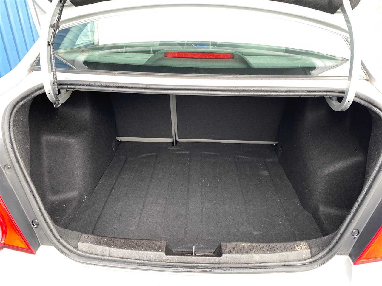 Chevrolet Sonic LS Auto Sedan 2013