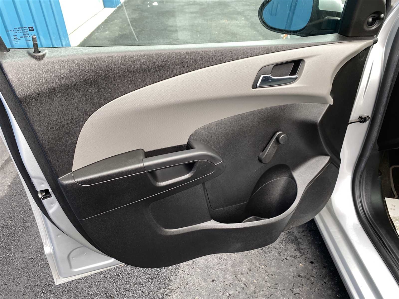 Chevrolet Sonic LS Auto Sedan 2013