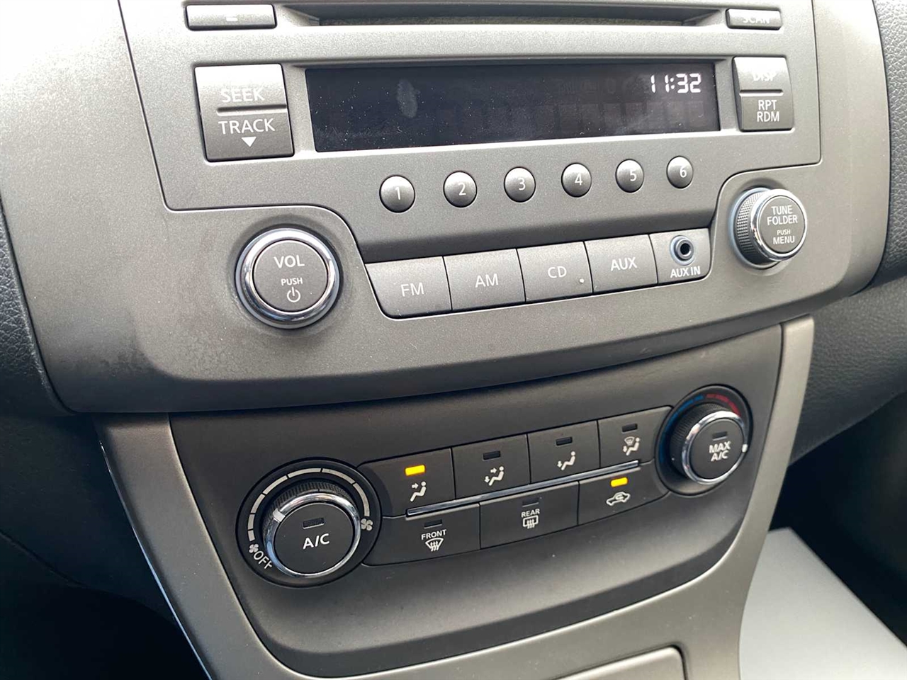 Nissan Sentra SV 2014