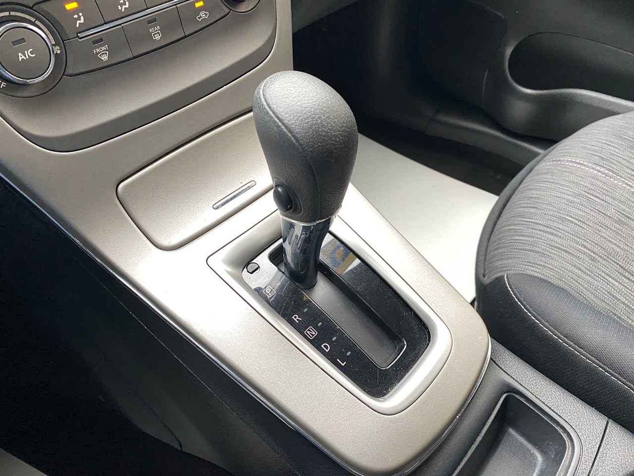 Nissan Sentra SV 2014