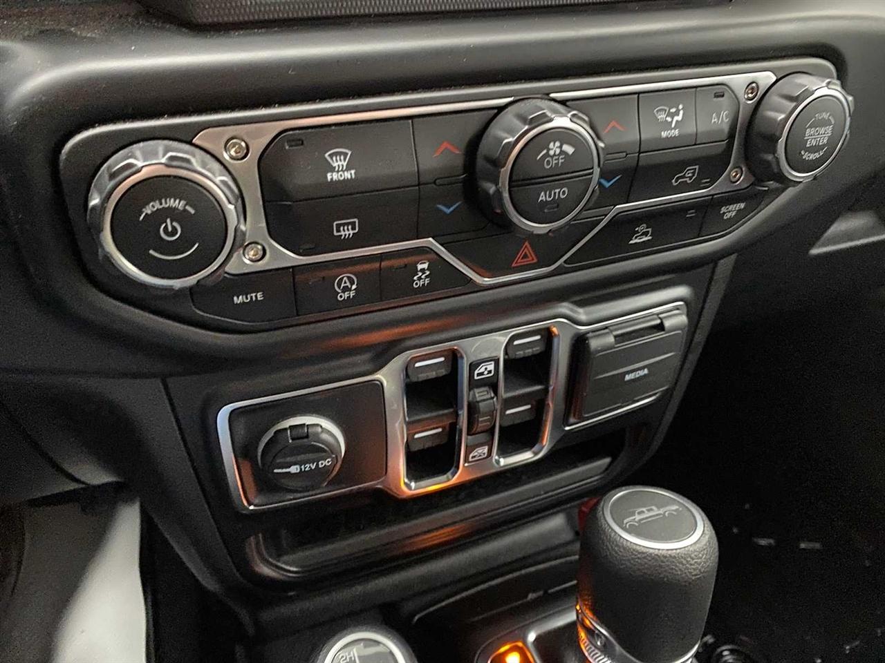 Jeep Gladiator Sport 2022