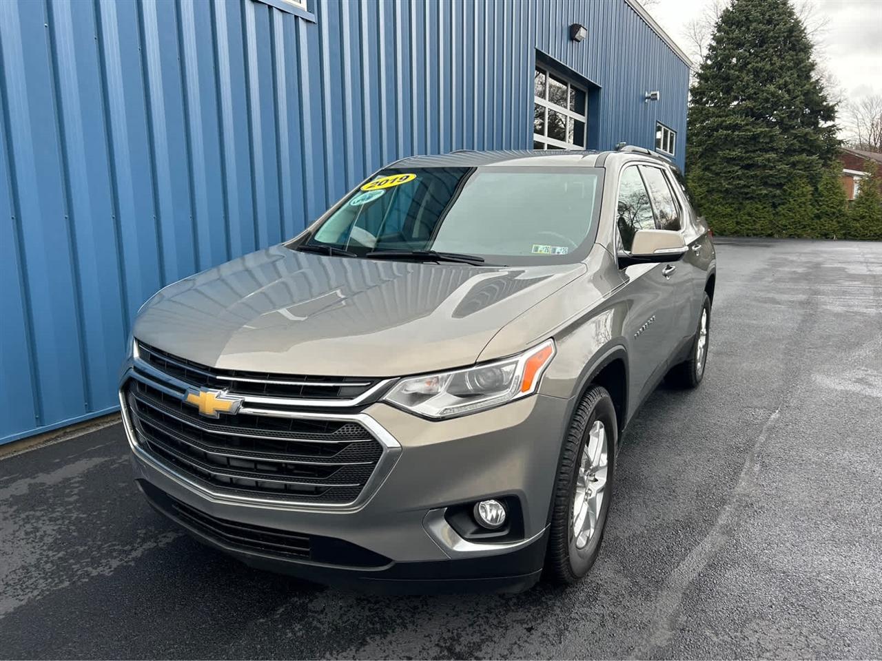 Chevrolet Traverse LT 4D SUV AWD 2019