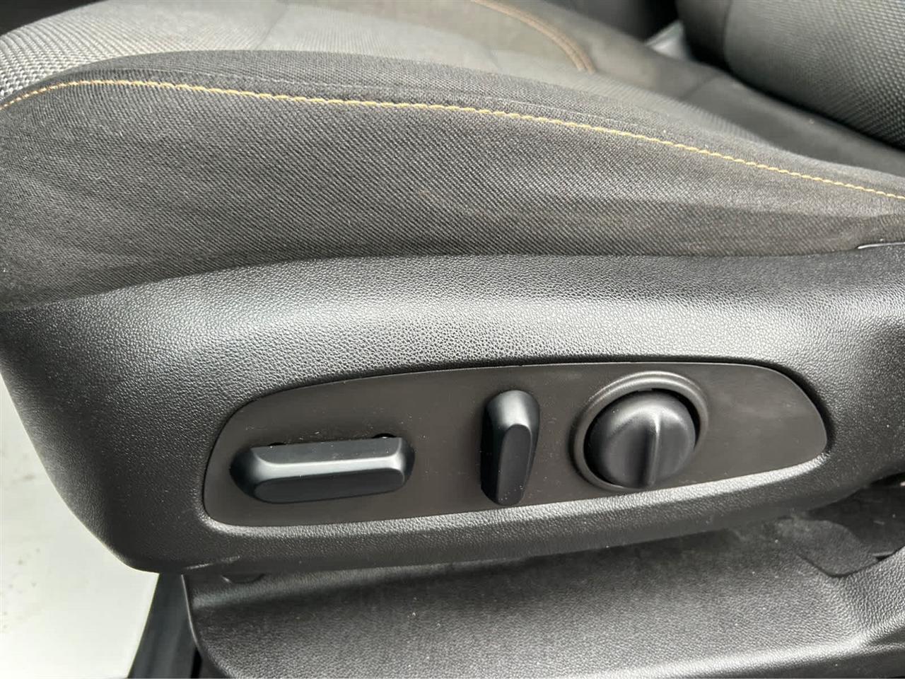 Chevrolet Traverse LT 4D SUV AWD 2019