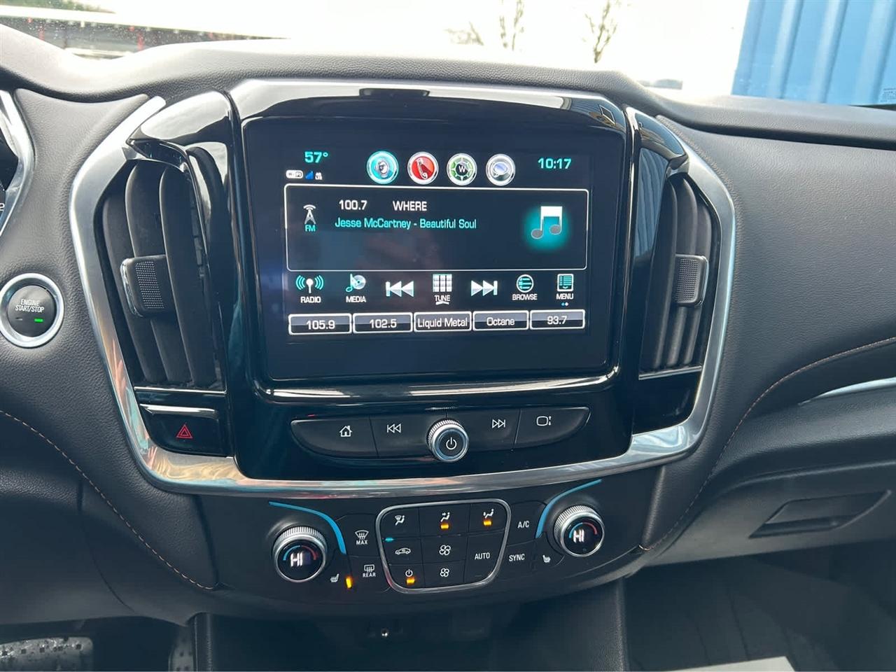Chevrolet Traverse LT 4D SUV AWD 2019