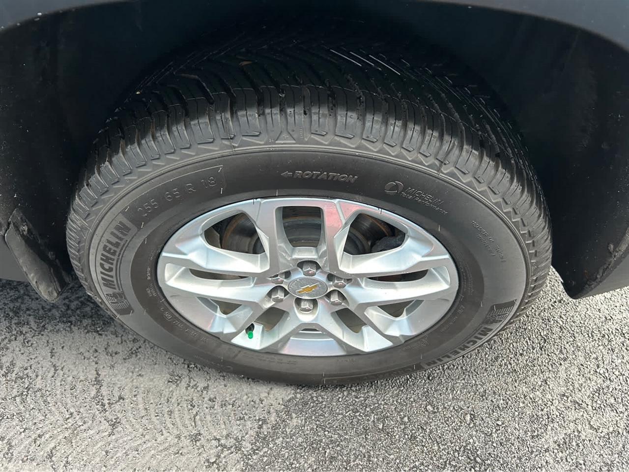 Chevrolet Traverse LT 4D SUV AWD 2019