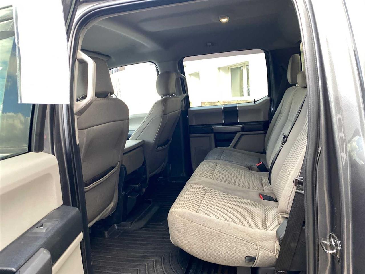 Ford F-250 SD XLT Crew Cab 4WD 2020