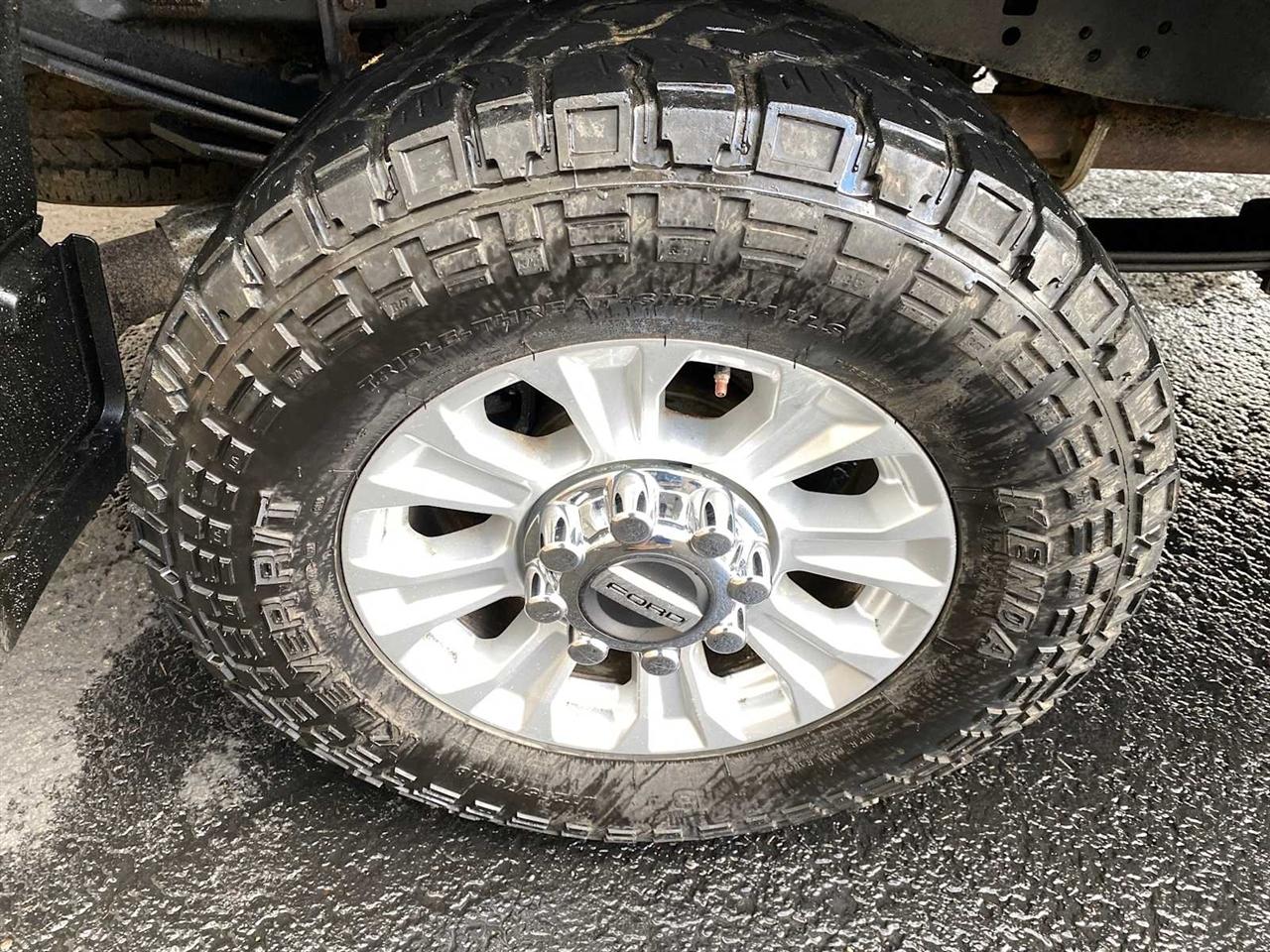 Ford F-250 SD XLT Crew Cab 4WD 2020