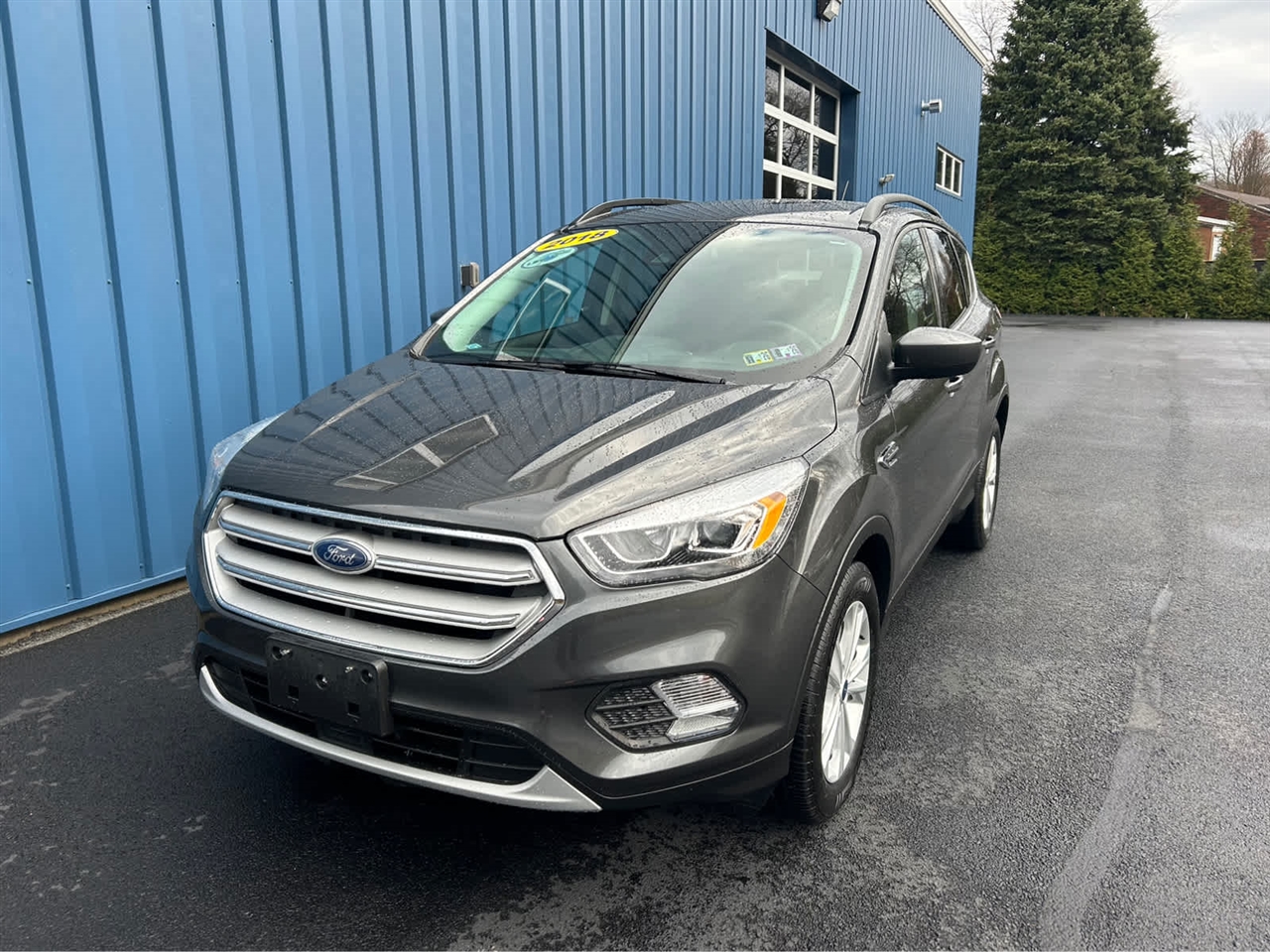 2018 Ford Escape SEL photo 2