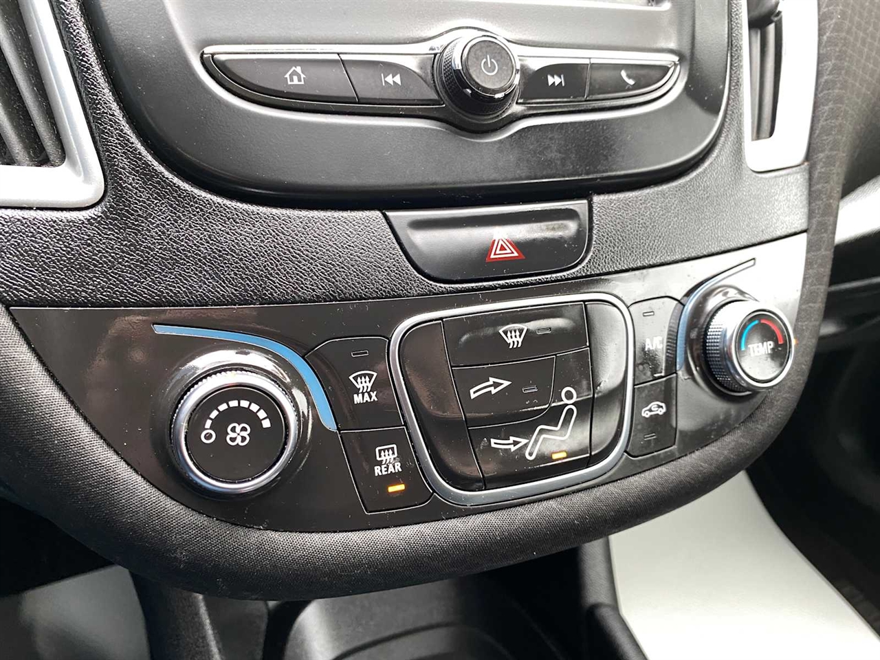 Chevrolet Malibu LS 2018