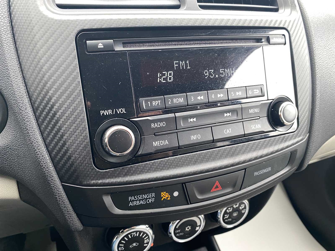 Mitsubishi Outlander Sport 2.0 ES 4WD CVT 2017