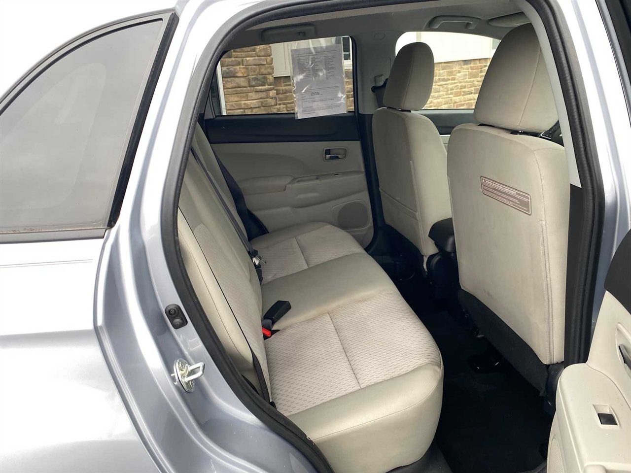 Mitsubishi Outlander Sport 2.0 ES 4WD CVT 2017