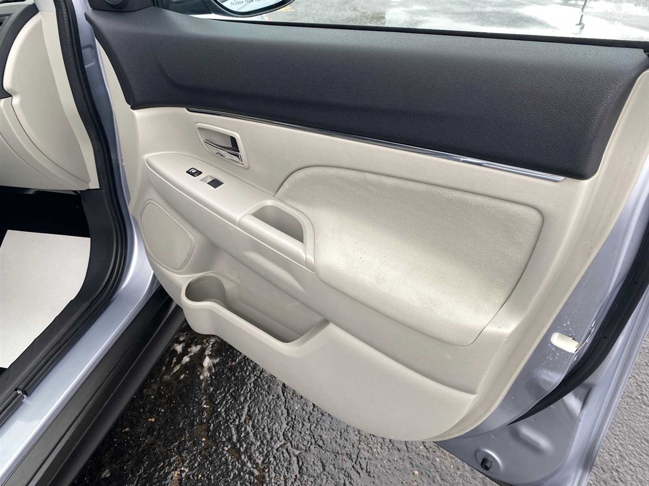 Mitsubishi Outlander Sport 2.0 ES 4WD CVT 2017