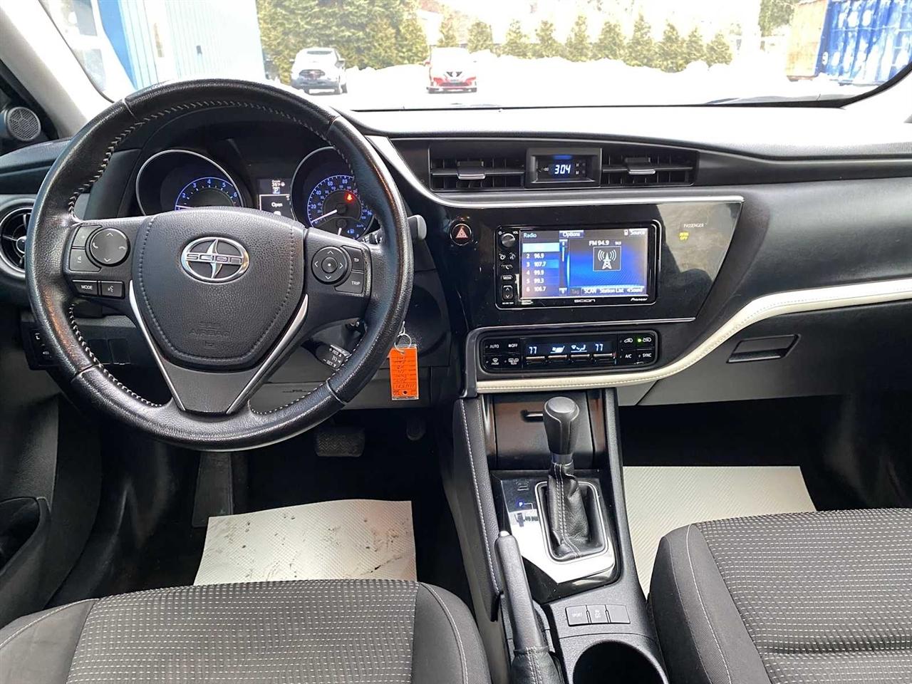 Scion iM 5dr HB CVT (Natl) 2016