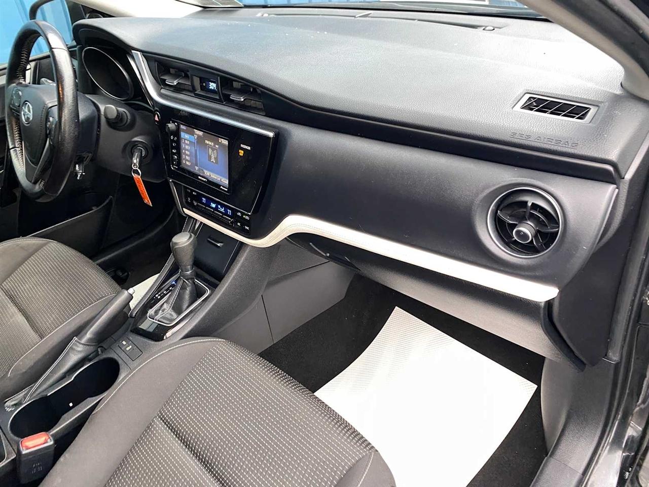 Scion iM 5dr HB CVT (Natl) 2016