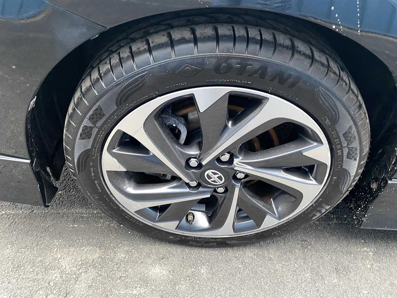 Scion iM 5dr HB CVT (Natl) 2016