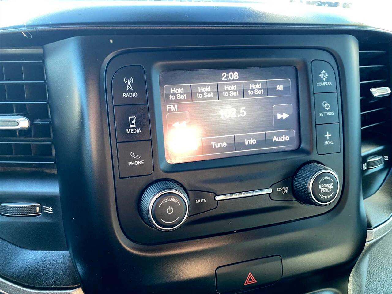 RAM 3500 Crew Cab 4WD DRW 2022