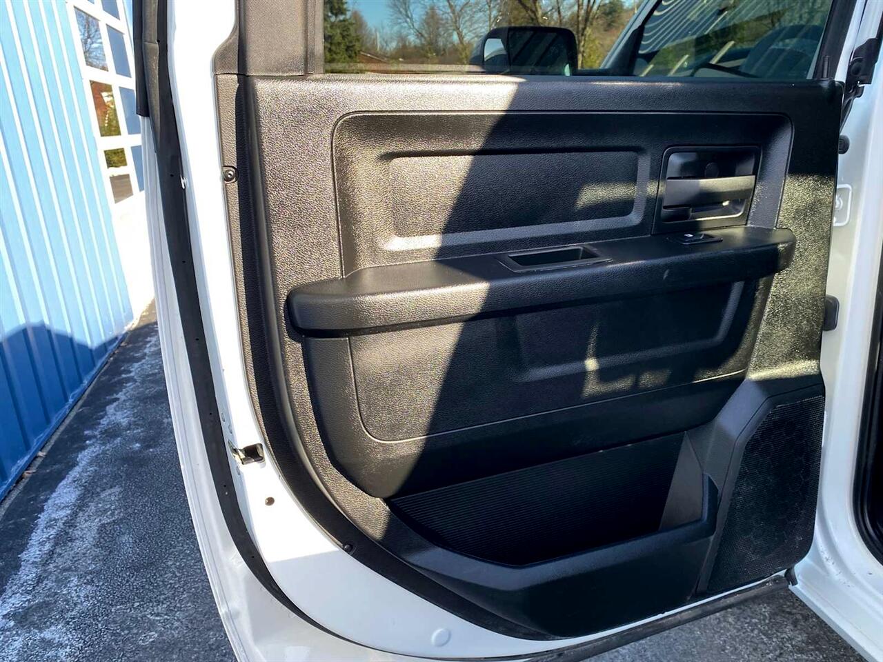 RAM 3500 Crew Cab 4WD DRW 2022