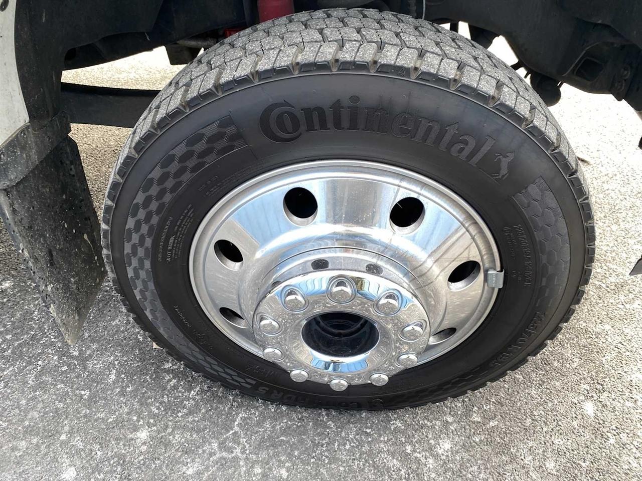 Ford F-550 Regular Cab DRW 4WD 2020