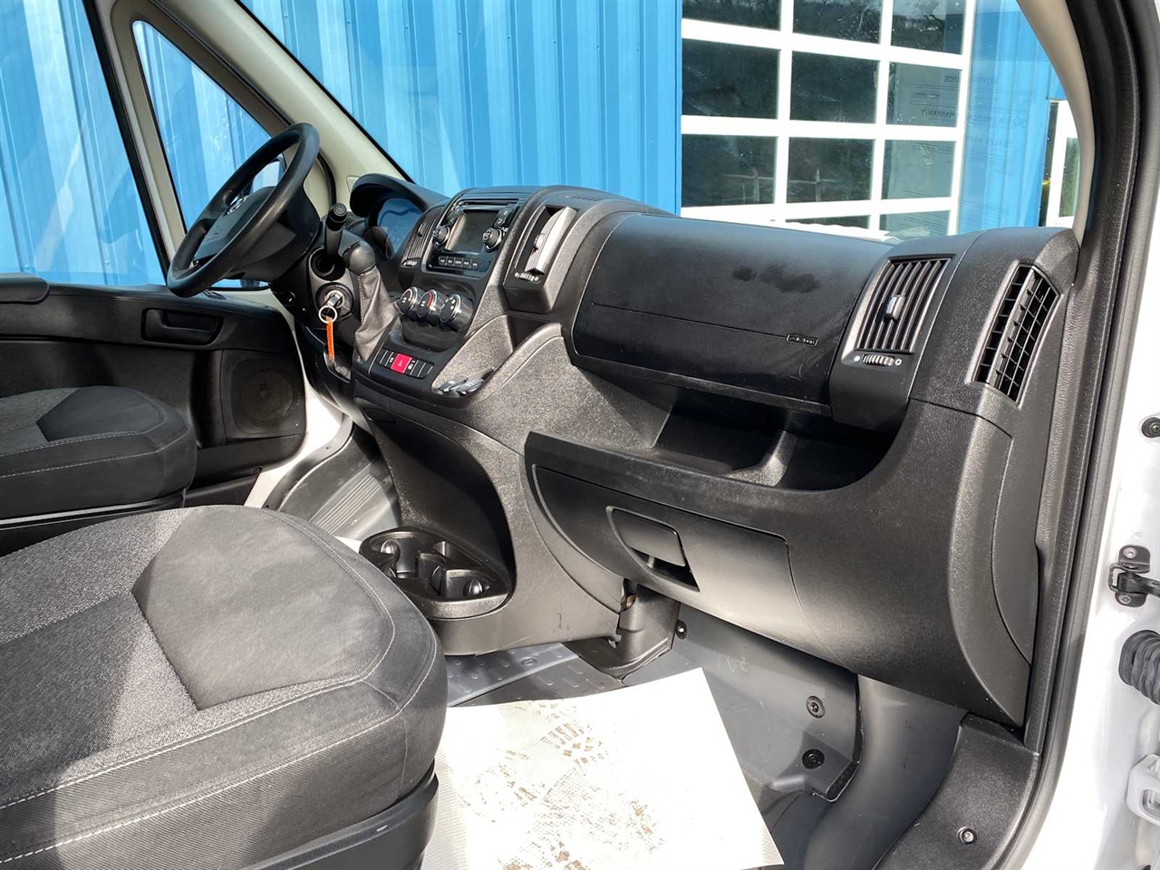 RAM Promaster 1500 Low Roof Tradesman 136-in. WB 2017