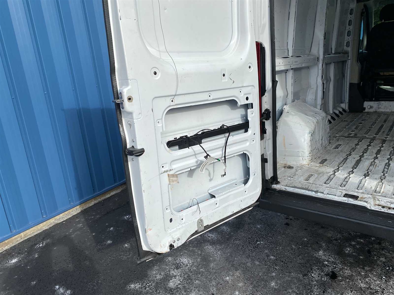 RAM Promaster 1500 Low Roof Tradesman 136-in. WB 2017