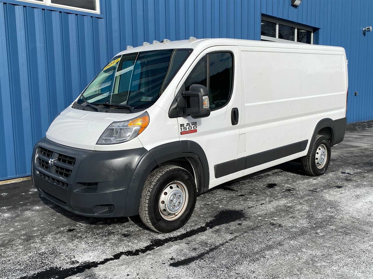 RAM Promaster 1500 Low Roof Tradesman 136-in. WB 2017