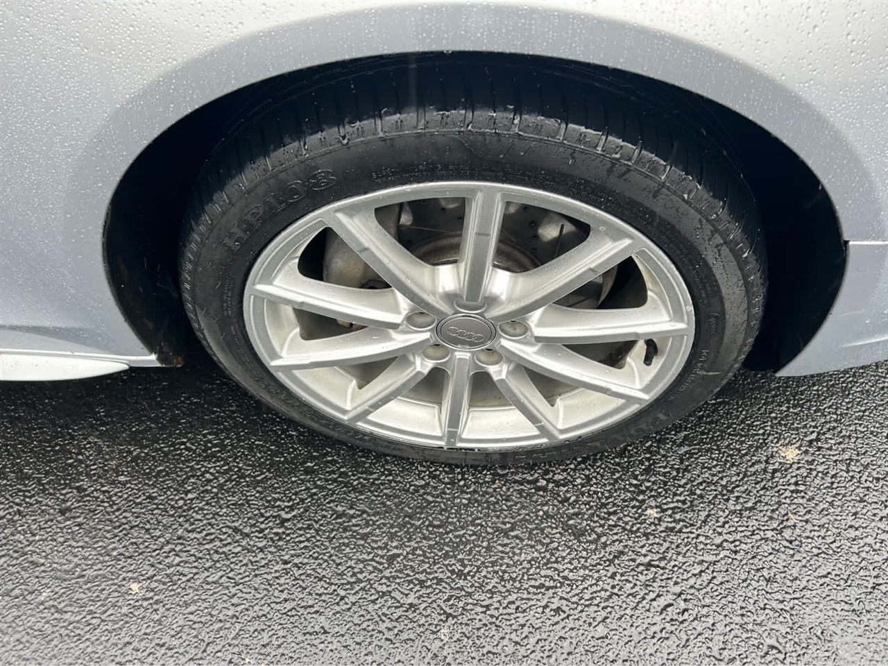 Audi A4 2.0T Premium Plus quattro Sedan AWD 8A 2016