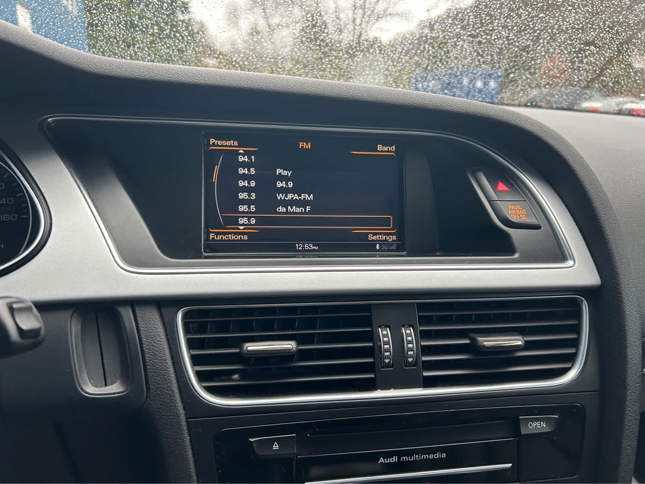 Audi A4 2.0T Premium Plus quattro Sedan AWD 8A 2016