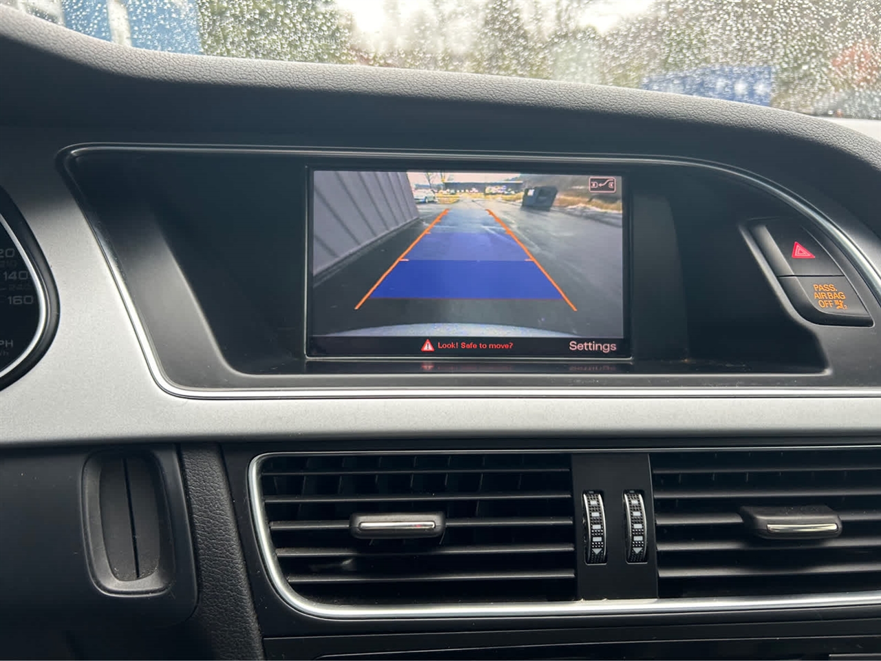 Audi A4 2.0T Premium Plus quattro Sedan AWD 8A 2016