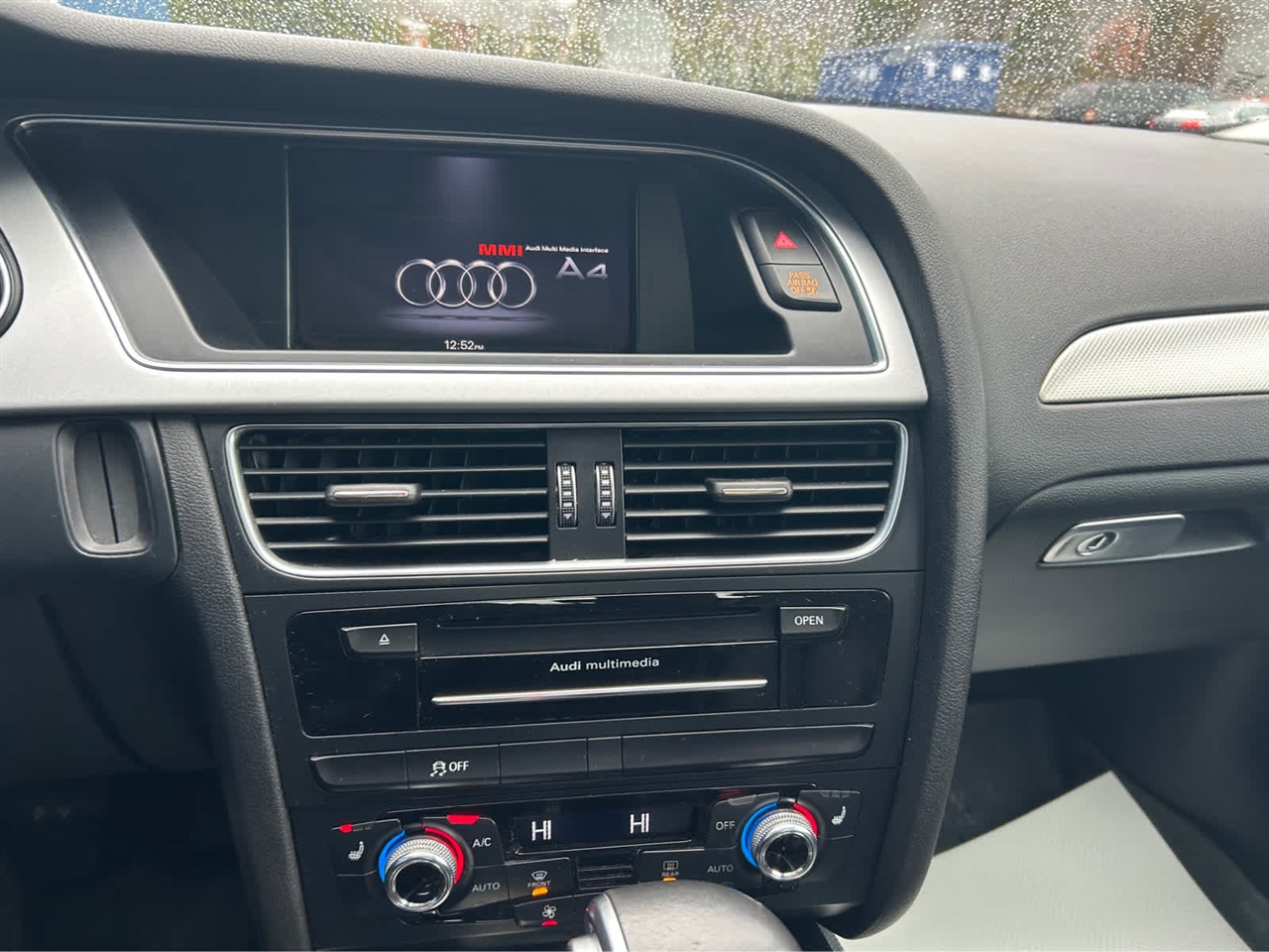 Audi A4 2.0T Premium Plus quattro Sedan AWD 8A 2016