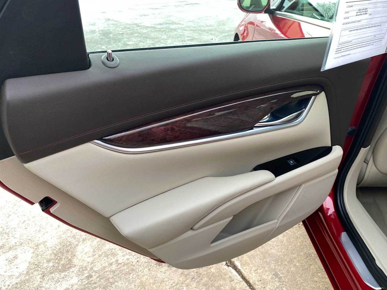 Cadillac XTS Luxury 2013