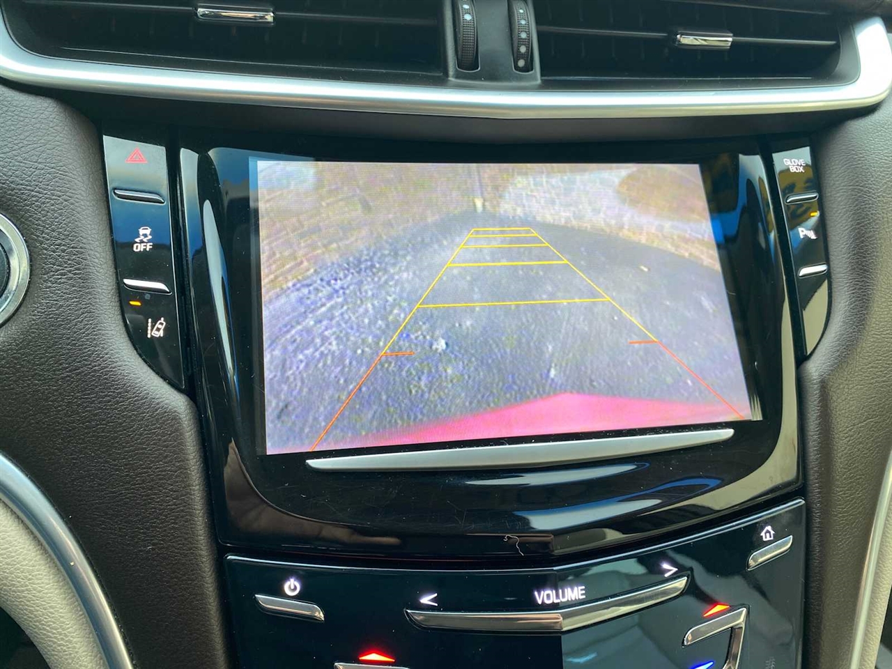 Cadillac XTS Luxury 2013